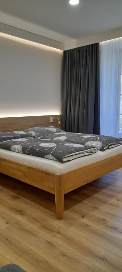 Apartmany Lumi Veľky Slavkov Bagian luar foto