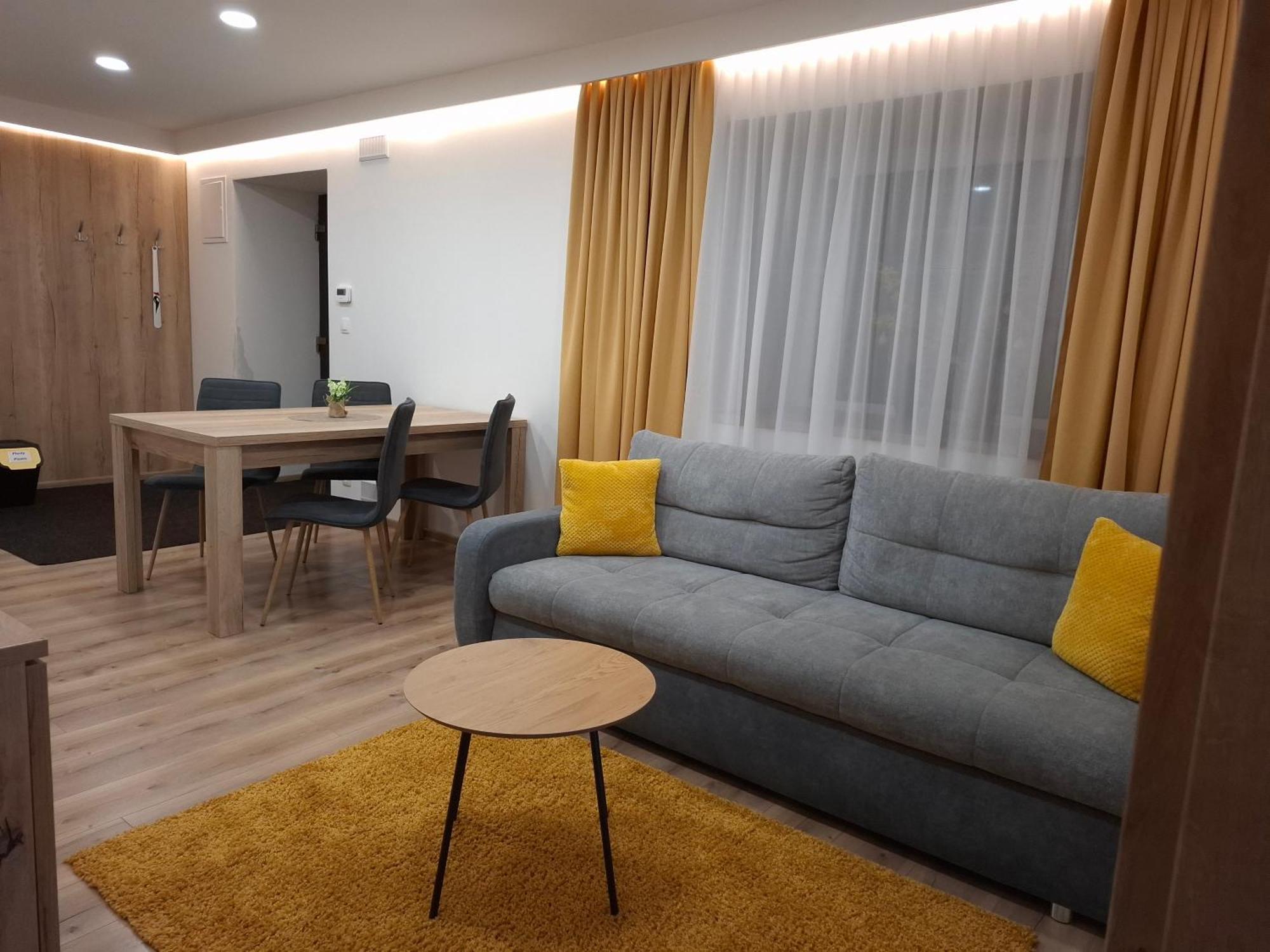 Apartmany Lumi Veľky Slavkov Bagian luar foto